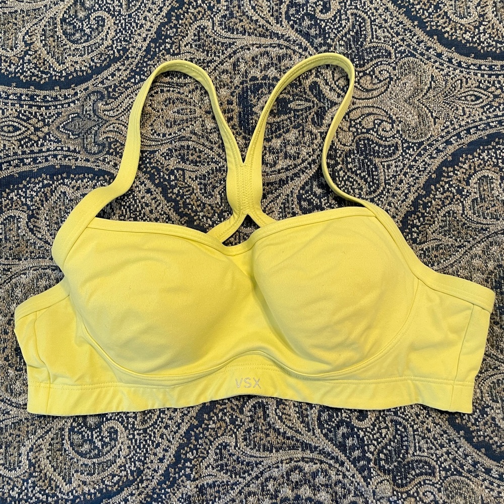 36B victoria secret sport bra